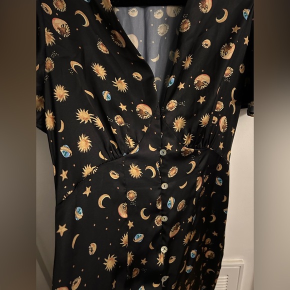 Never Fully Dressed Celestial Satin Moon Star Sun Button Up Maxi Dress Size 4 - Picture 5 of 8